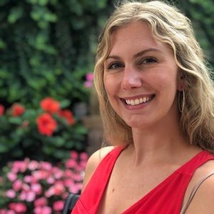 Meet your Posher, Carrie